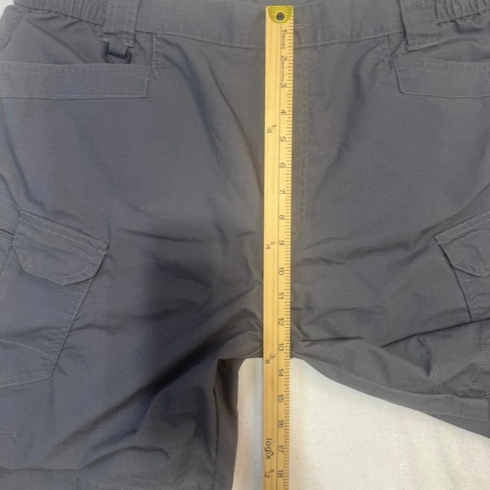 N/A men gray